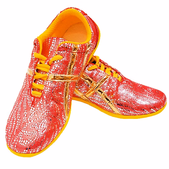 VO1 Yun Shoes Red w/ Gold Stripe （VO1云鞋 红色配金色线条）